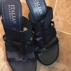 Navy size 8 sandal